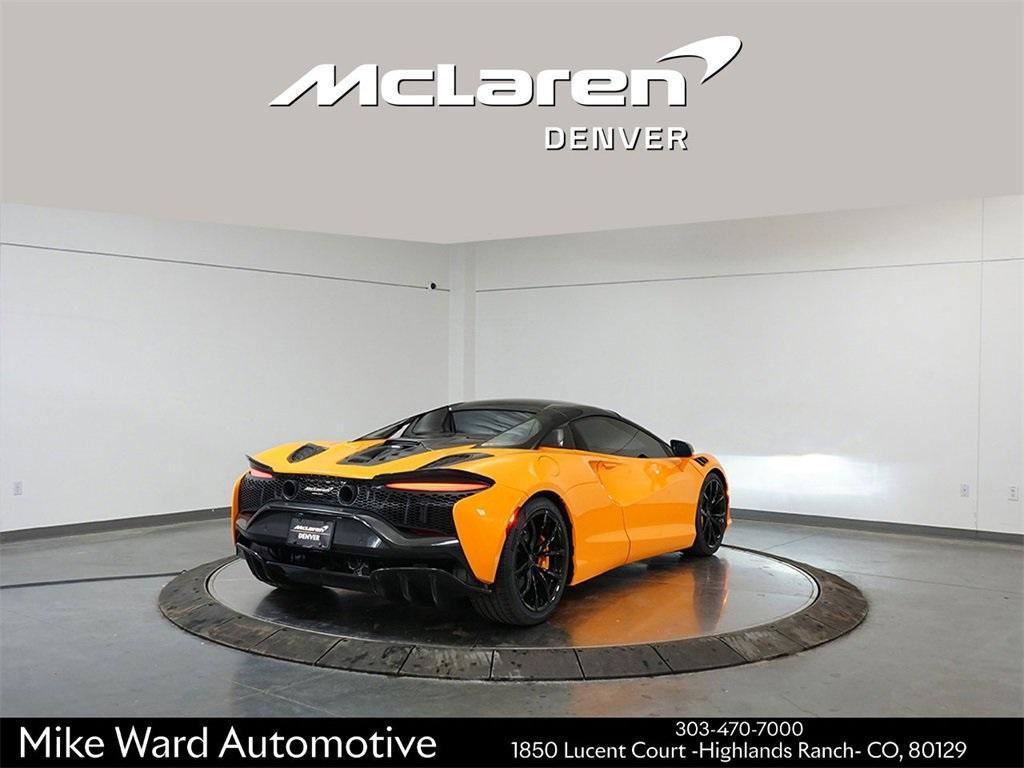 new 2025 McLaren Artura car, priced at $386,828