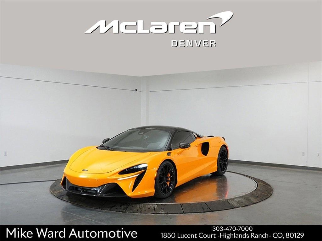new 2025 McLaren Artura car, priced at $386,828