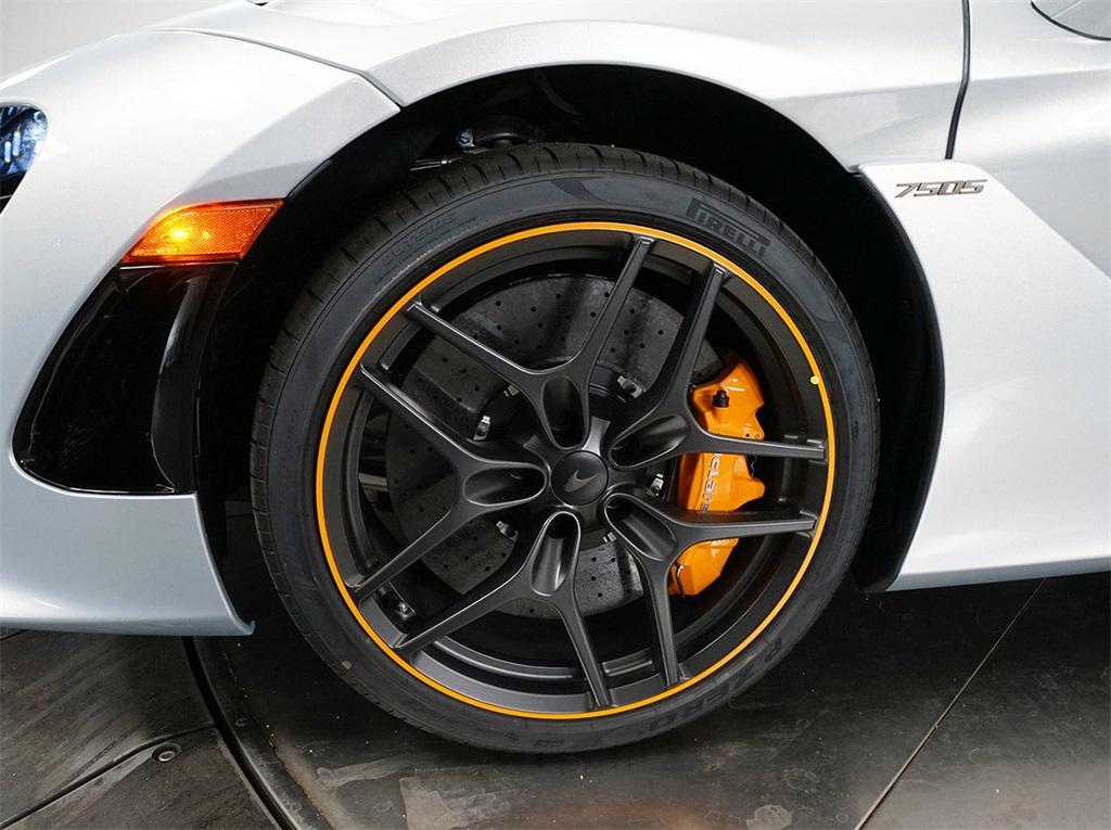 new 2026 McLaren 750S car, priced at $451,700
