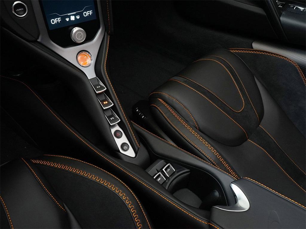 new 2026 McLaren 750S car, priced at $451,700