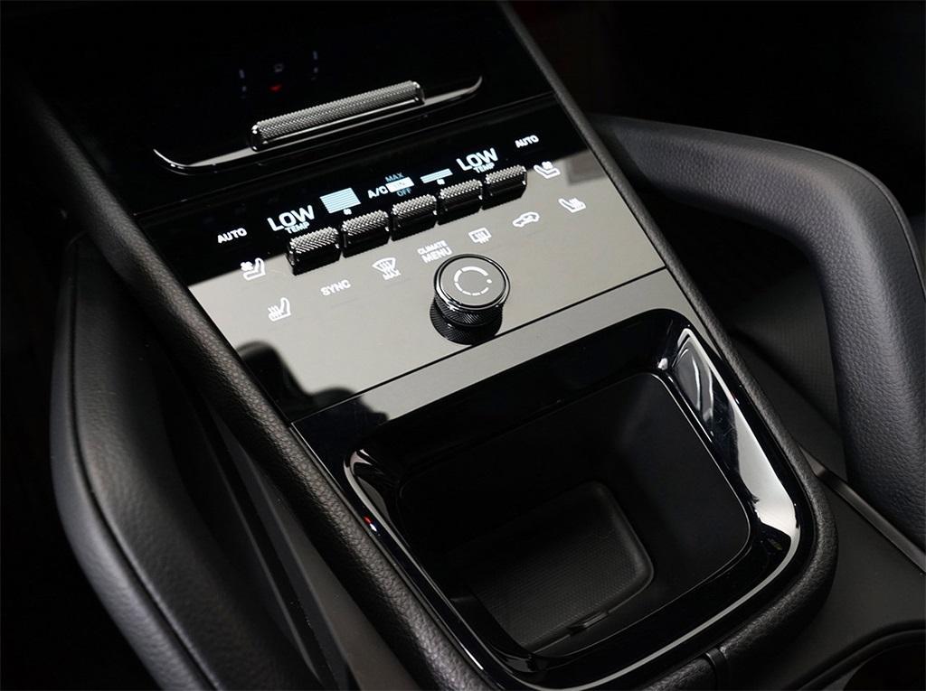 used 2024 Porsche Cayenne car, priced at $85,991
