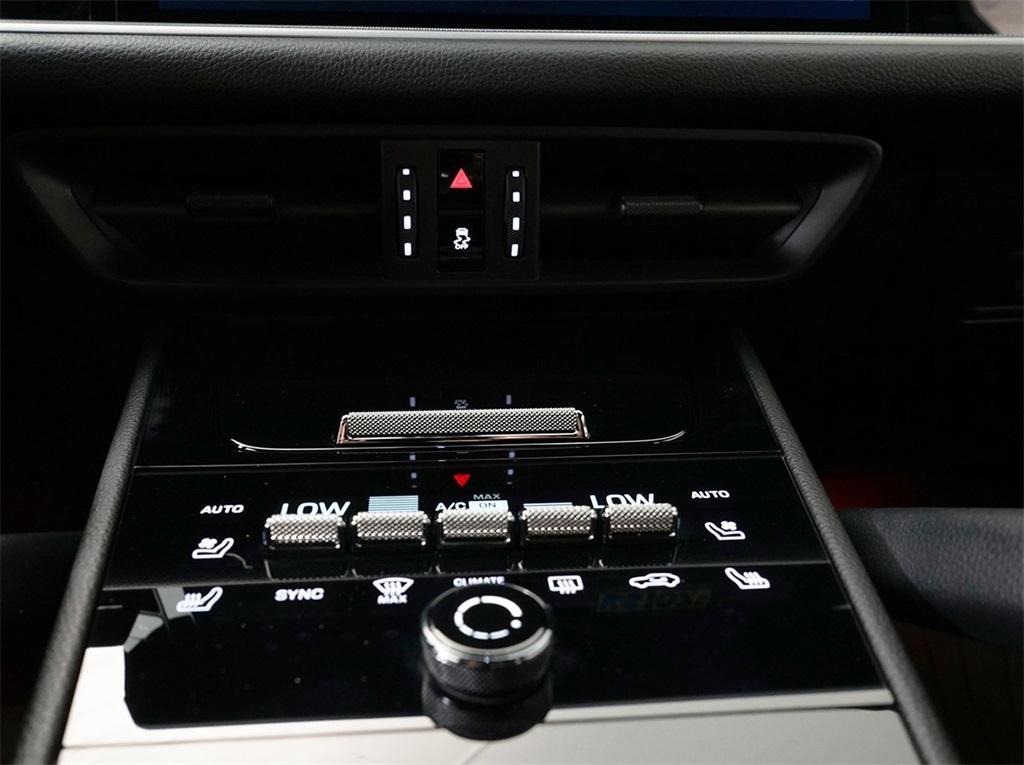 used 2024 Porsche Cayenne car, priced at $85,991