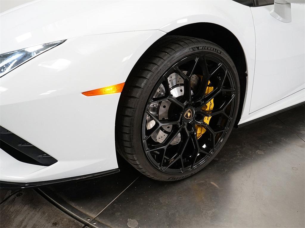 used 2021 Lamborghini Huracan EVO car, priced at $259,991