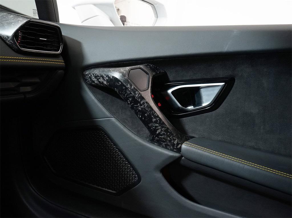 used 2021 Lamborghini Huracan EVO car, priced at $259,991