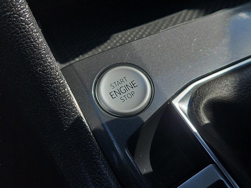 used 2022 Volkswagen Tiguan car, priced at $18,700