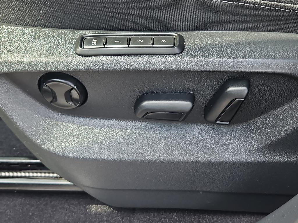 used 2019 Volkswagen Atlas car, priced at $23,900