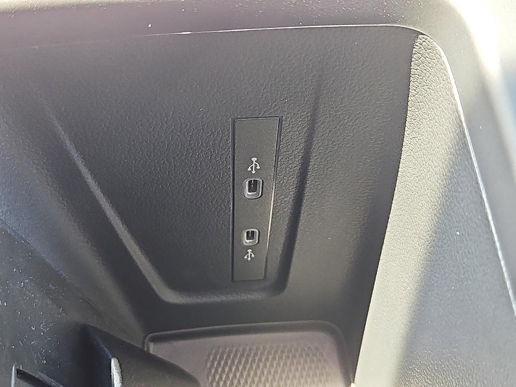 new 2025 Volkswagen Tiguan car, priced at $35,648