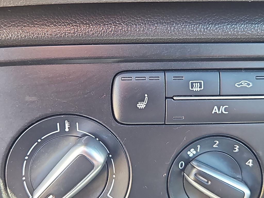 used 2014 Volkswagen Beetle car, priced at $13,900