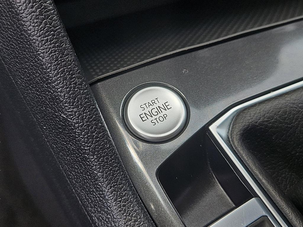 used 2022 Volkswagen Tiguan car, priced at $21,900