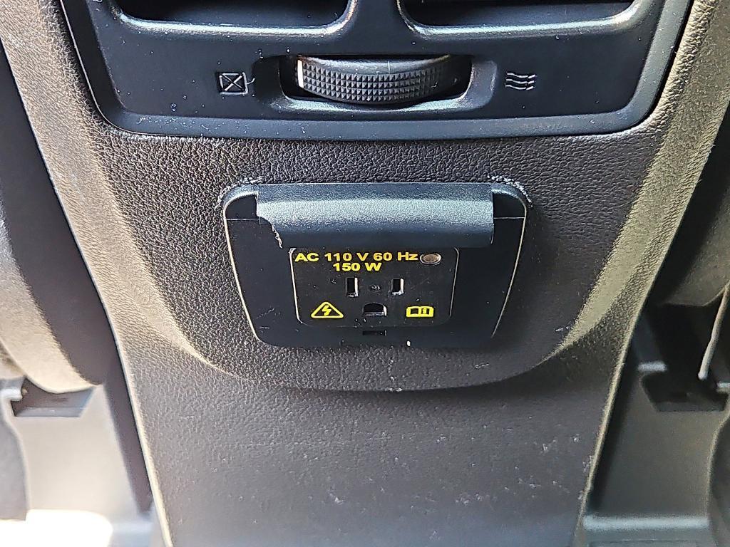 used 2013 Ford Escape car, priced at $6,500