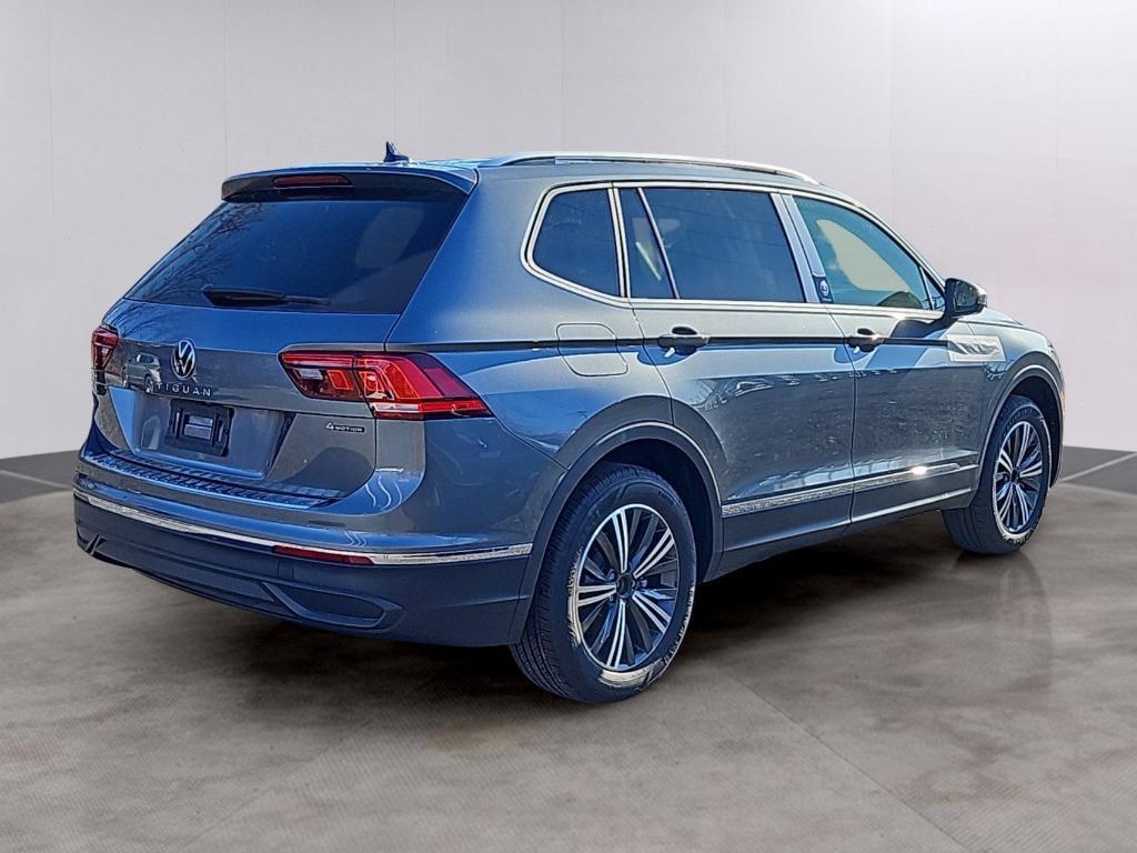 new 2024 Volkswagen Tiguan car, priced at $30,551