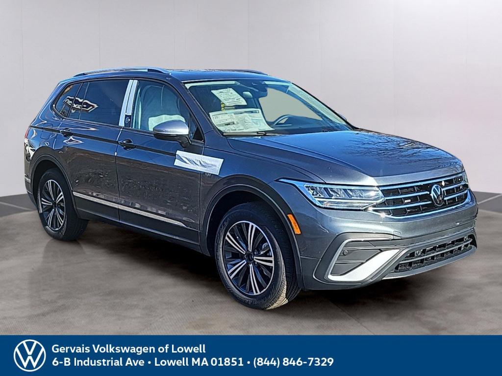 new 2024 Volkswagen Tiguan car, priced at $30,551