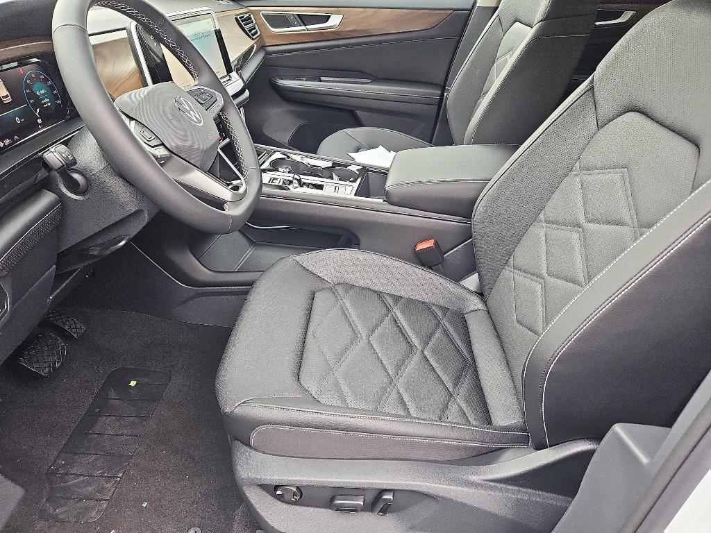 new 2026 Volkswagen Atlas car, priced at $48,770