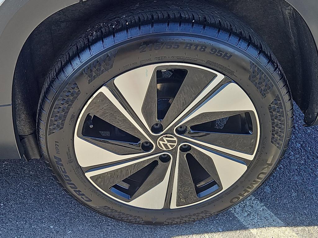 used 2024 Volkswagen Taos car, priced at $23,900