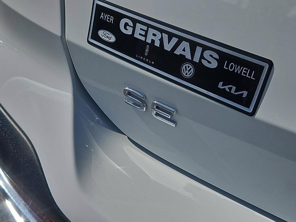 used 2025 Volkswagen Taos car