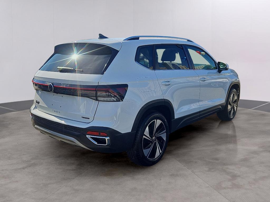 used 2025 Volkswagen Taos car