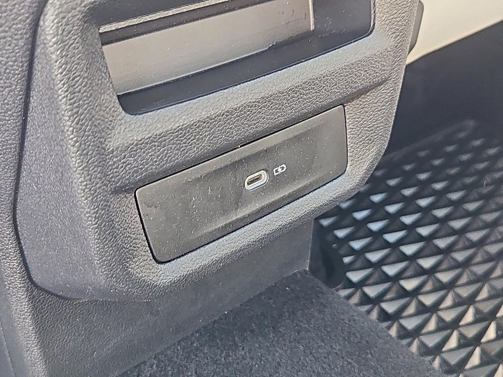 used 2025 Volkswagen Taos car