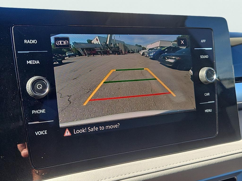 used 2025 Volkswagen Taos car