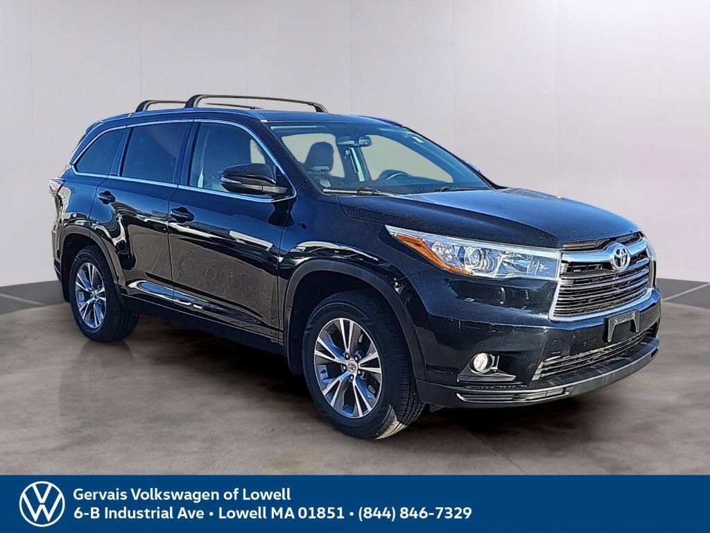 used 2015 Toyota Highlander car, priced at $15,500