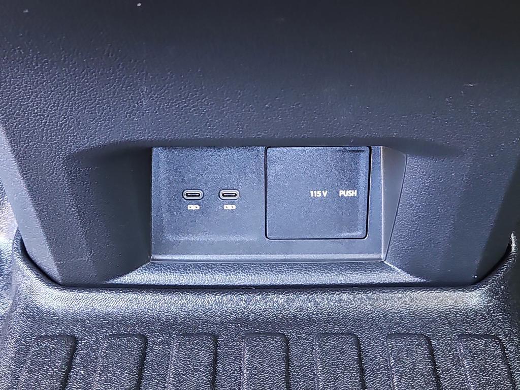 used 2021 Volkswagen Atlas car, priced at $26,900