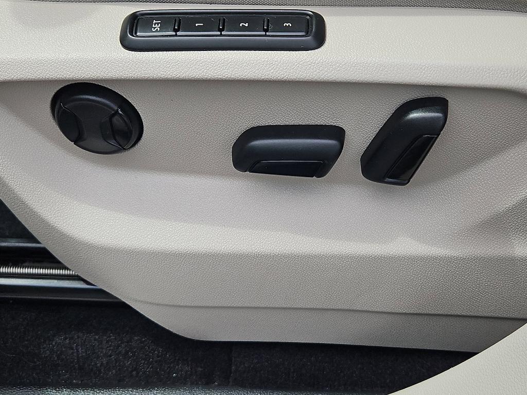 used 2018 Volkswagen Atlas car