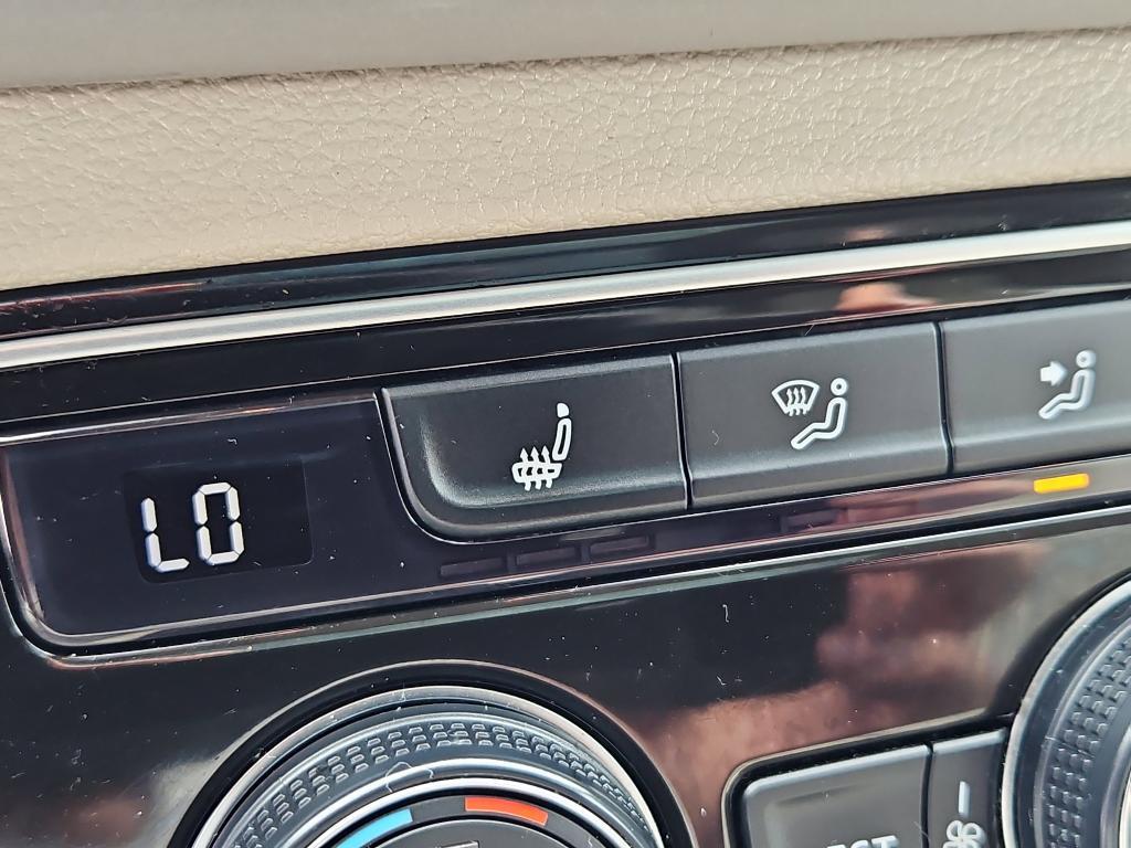 used 2018 Volkswagen Atlas car