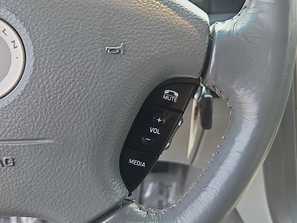used 2004 Lincoln LS car, priced at $5,400