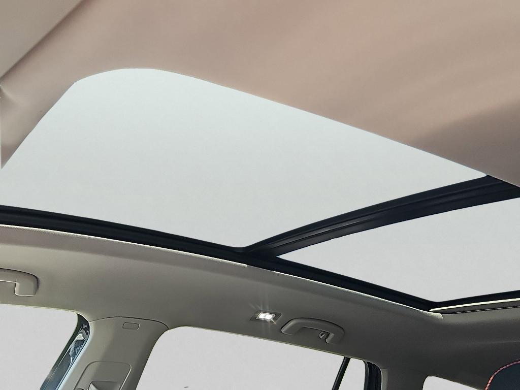 new 2025 Volkswagen Atlas car, priced at $43,513