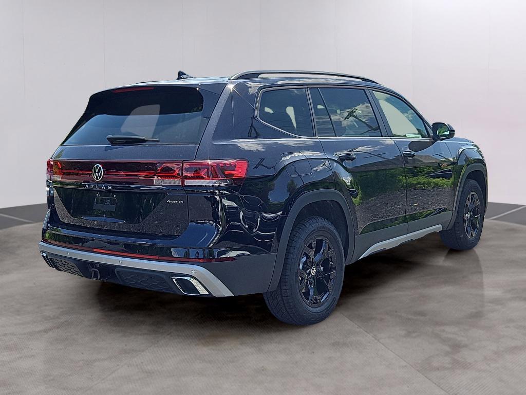 new 2025 Volkswagen Atlas car, priced at $43,513