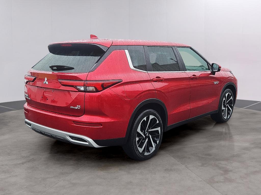 used 2023 Mitsubishi Outlander PHEV car, priced at $27,900