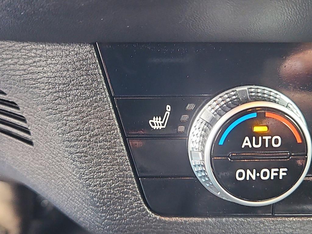 used 2023 Mitsubishi Outlander PHEV car, priced at $27,900