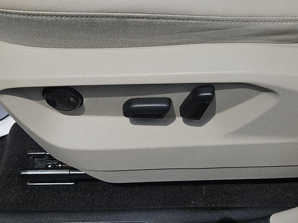 used 2019 Volkswagen Atlas car, priced at $23,500