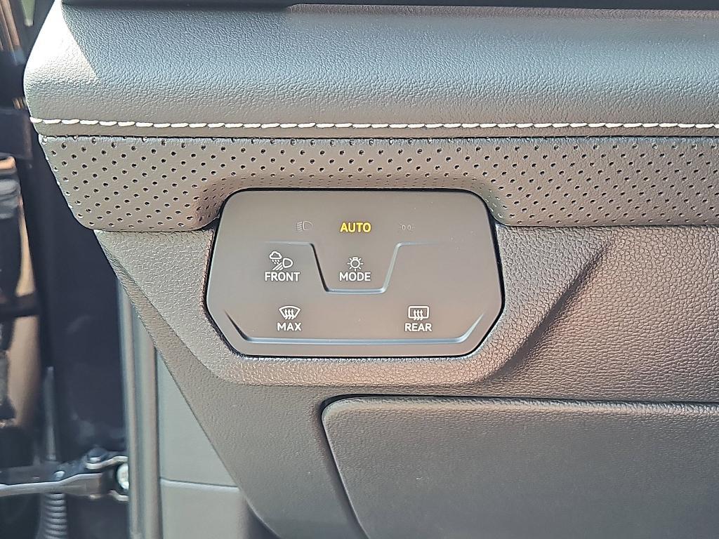 new 2025 Volkswagen Atlas Cross Sport car, priced at $50,571