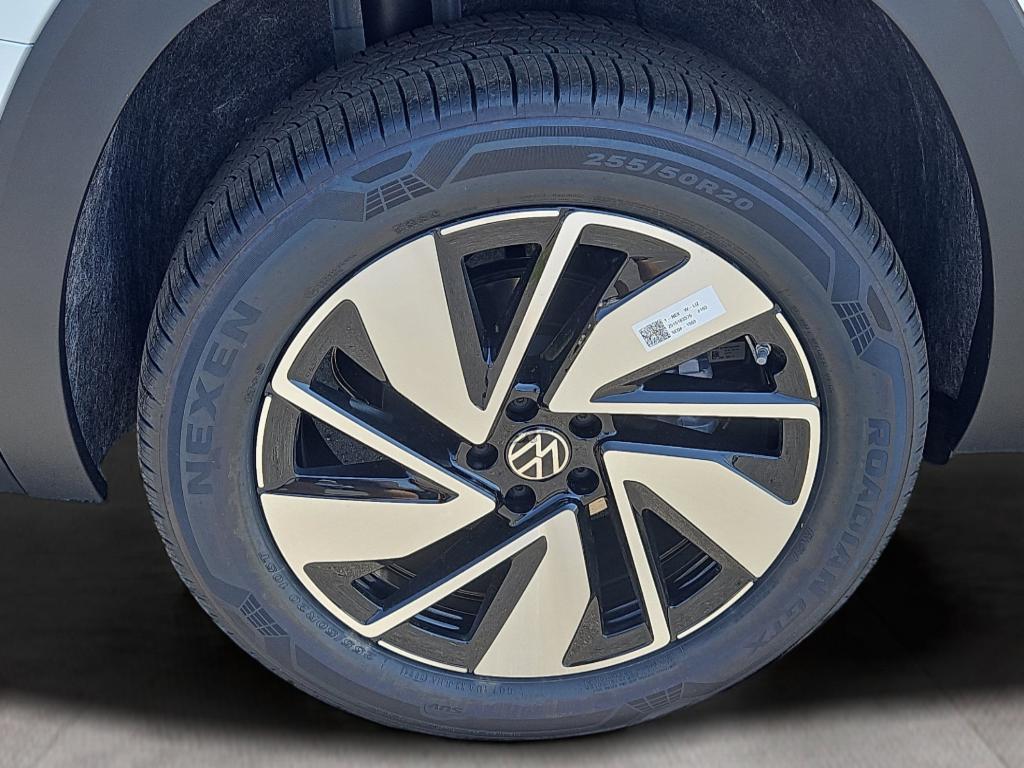 new 2025 Volkswagen Atlas car, priced at $48,079