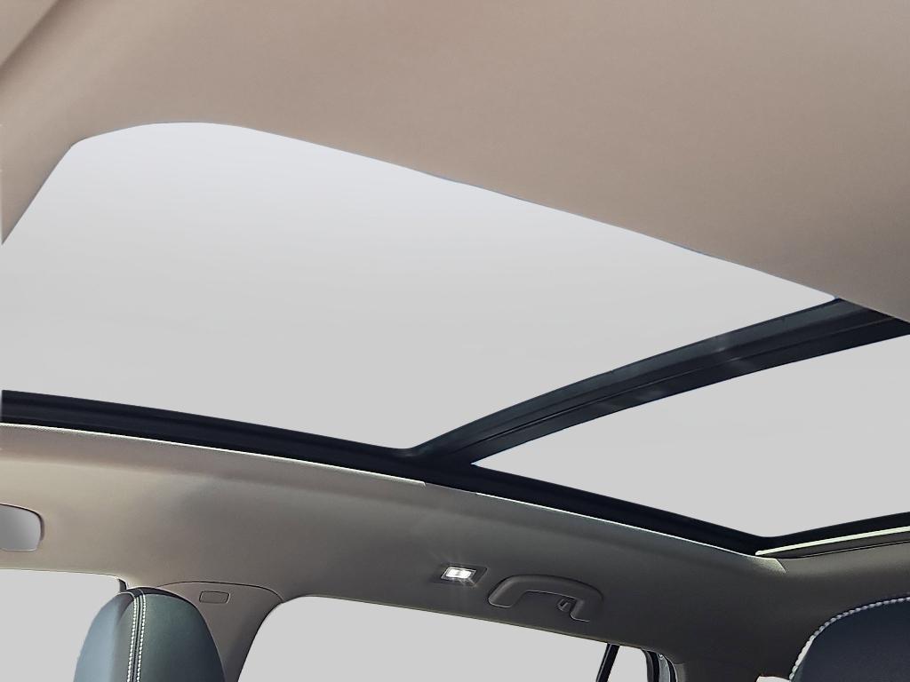 new 2025 Volkswagen Atlas car, priced at $48,079