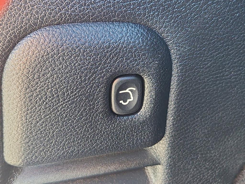 used 2020 Jeep Grand Cherokee car, priced at $20,900