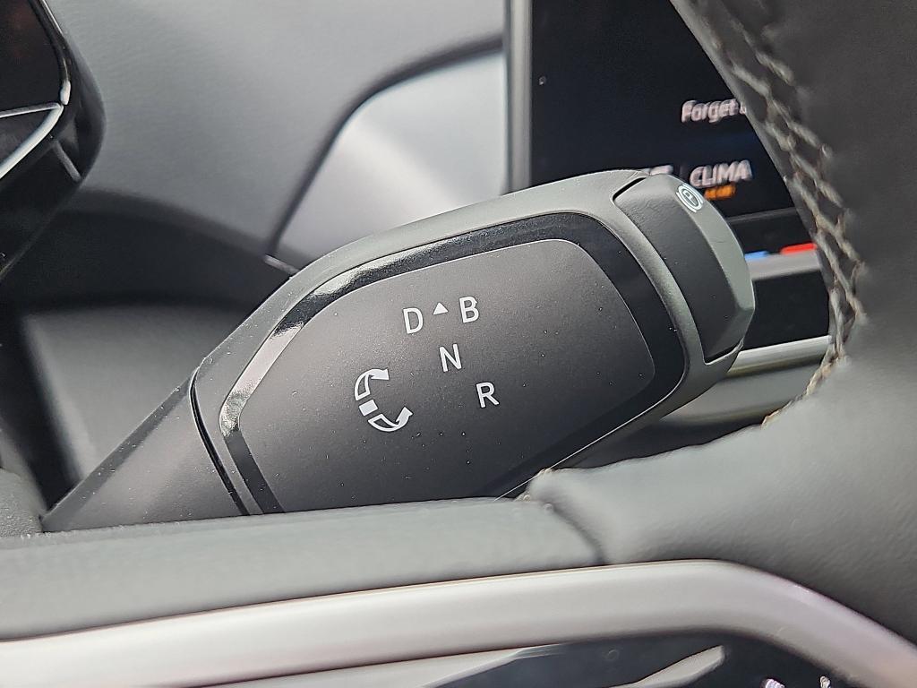new 2025 Volkswagen ID.4 car, priced at $44,507