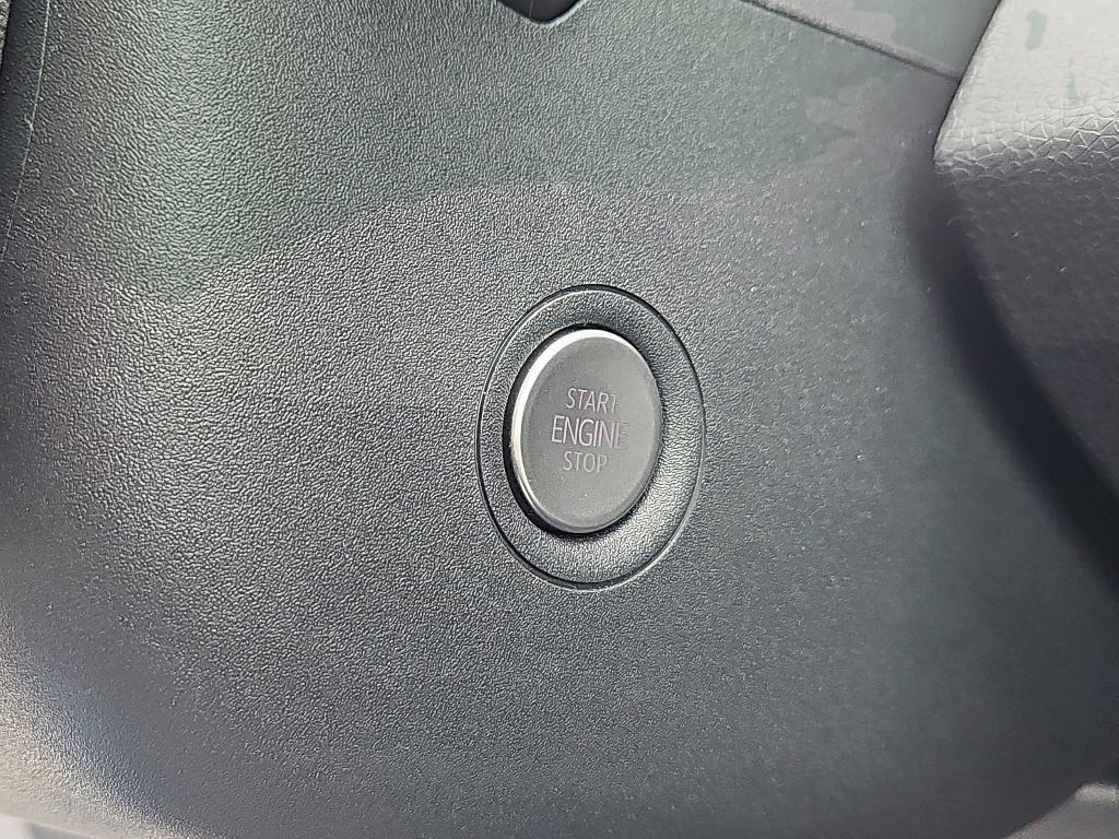 new 2025 Volkswagen ID.4 car, priced at $44,507