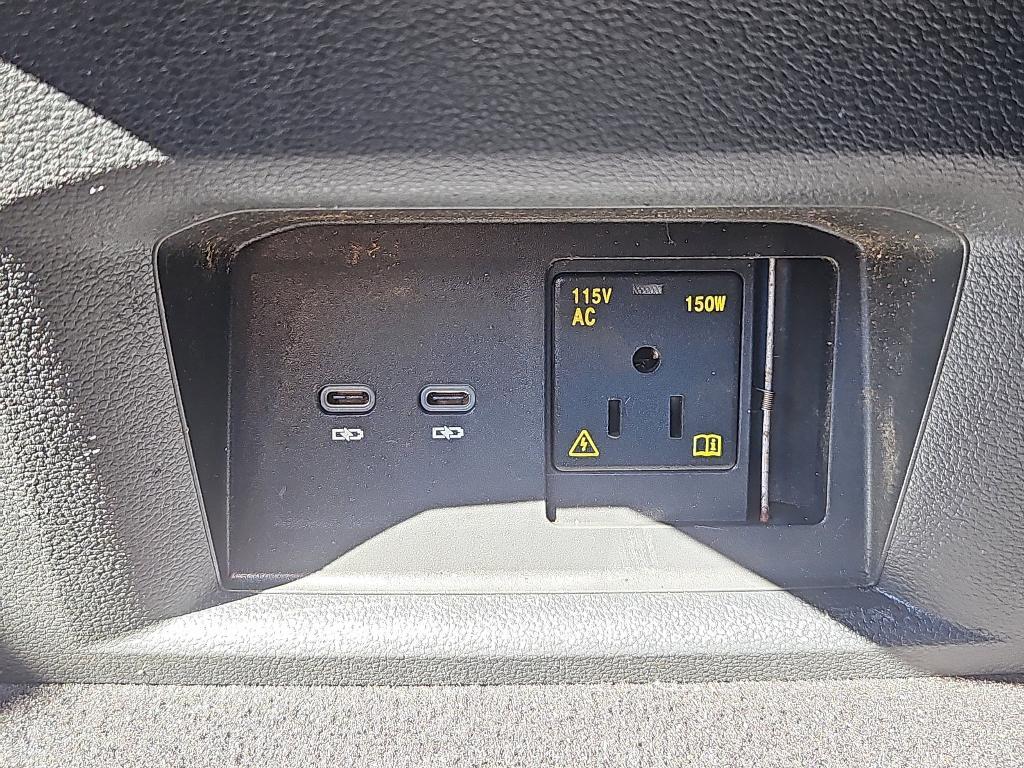 used 2021 Volkswagen Atlas car, priced at $25,500