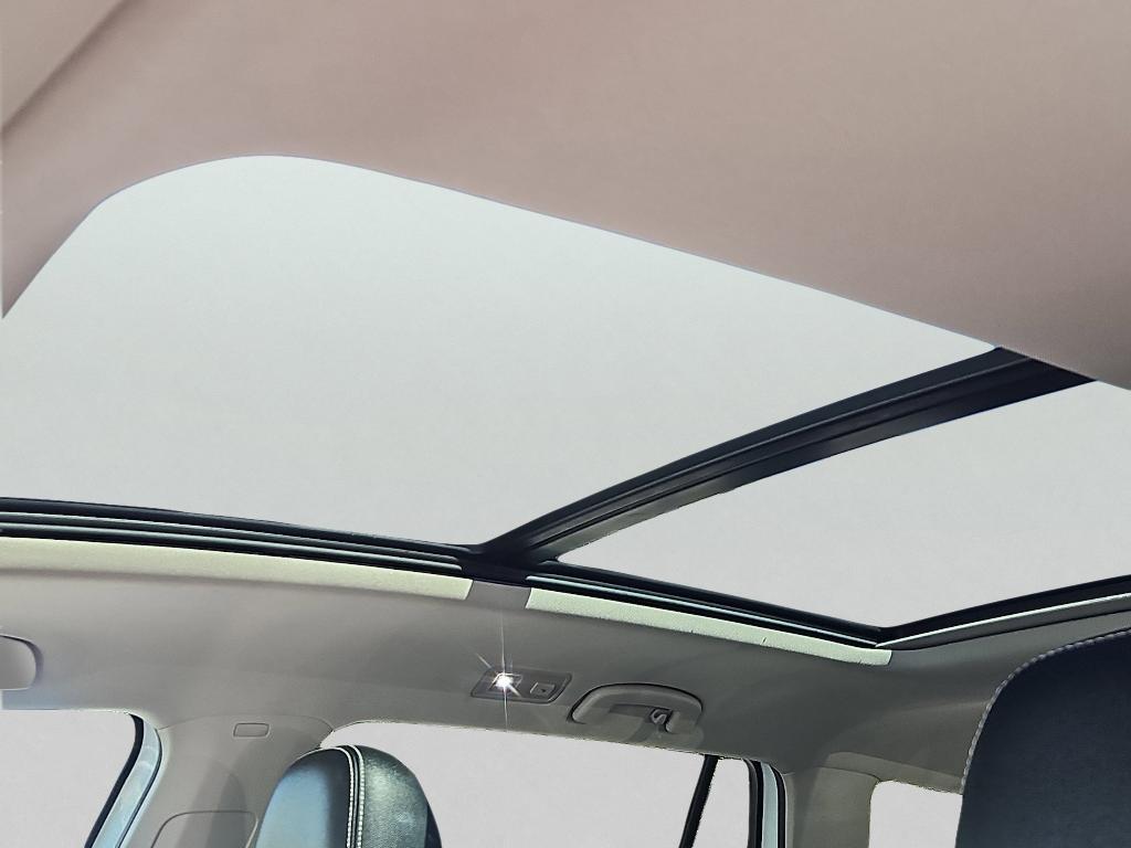 used 2021 Volkswagen Atlas car, priced at $25,500