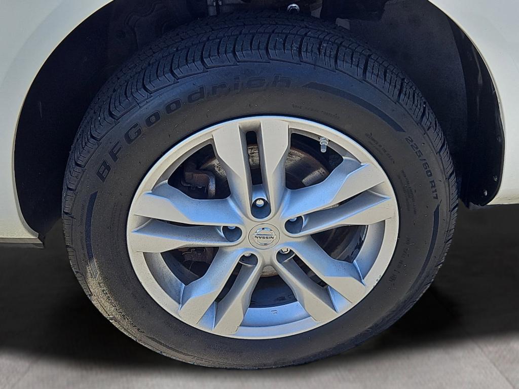 used 2015 Nissan Rogue Select car, priced at $7,900