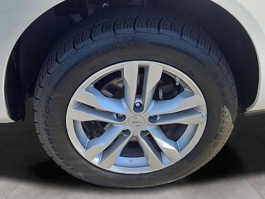 used 2015 Nissan Rogue Select car, priced at $7,900