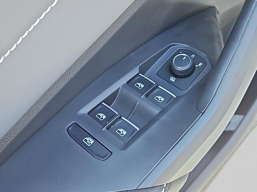 new 2025 Volkswagen Jetta car, priced at $31,263