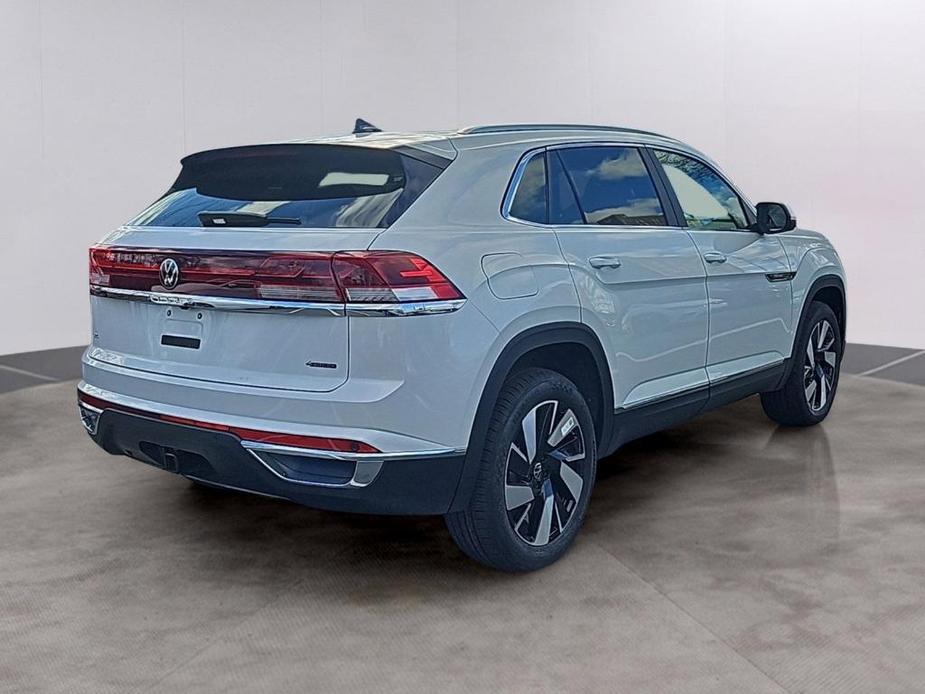 new 2024 Volkswagen Atlas Cross Sport car, priced at $43,686