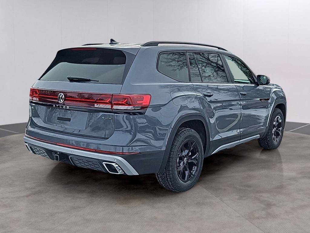 new 2025 Volkswagen Atlas car, priced at $45,986