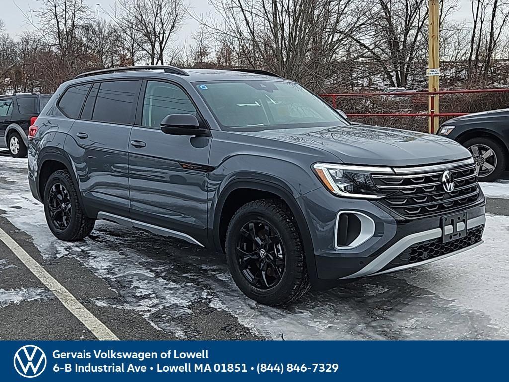 new 2025 Volkswagen Atlas car, priced at $45,986