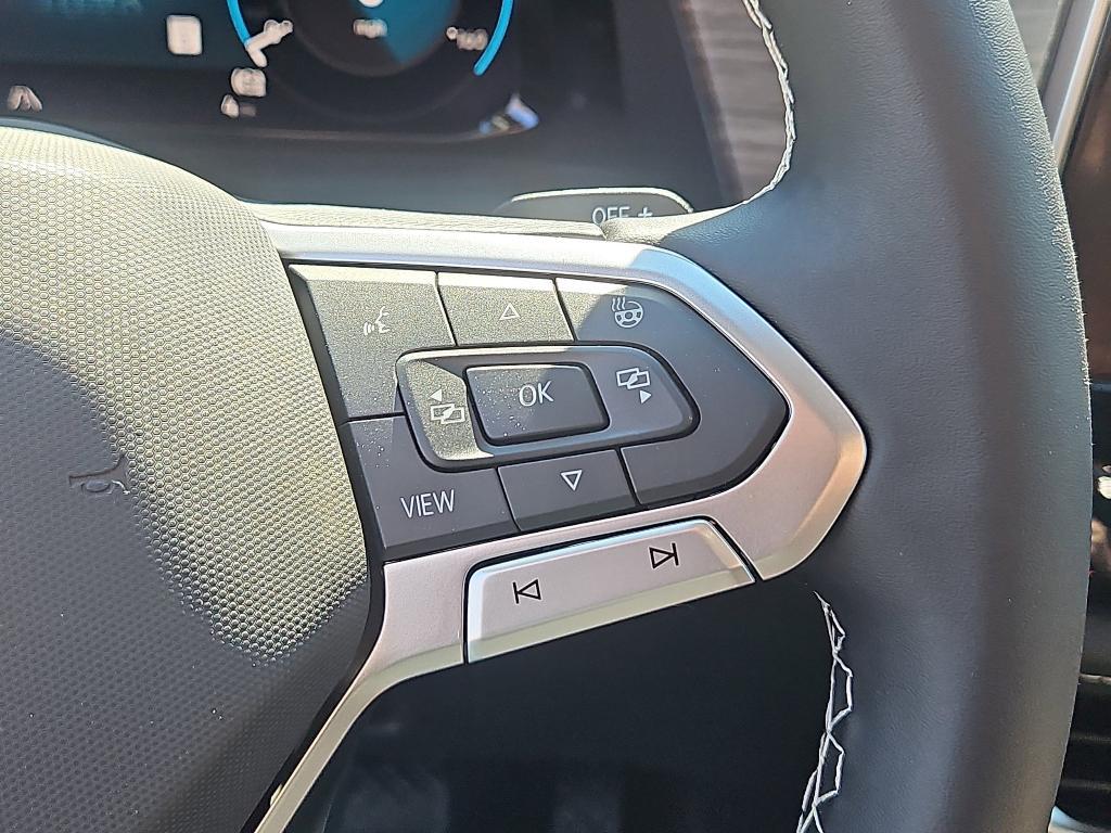 new 2025 Volkswagen Atlas car, priced at $45,506