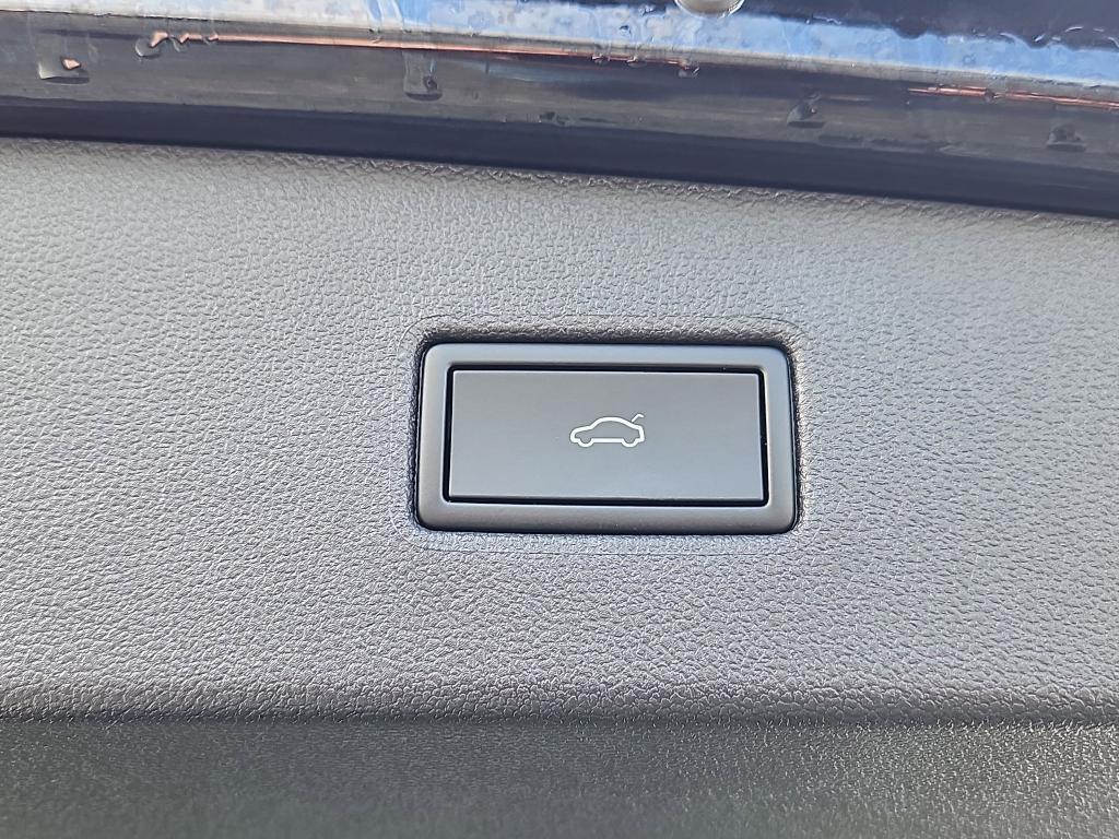 used 2024 Volkswagen Tiguan car, priced at $26,900