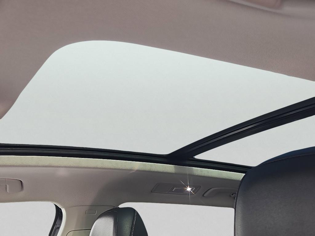 used 2024 Volkswagen Tiguan car, priced at $26,900