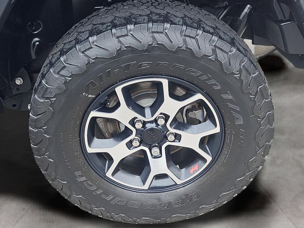 used 2021 Jeep Wrangler Unlimited car, priced at $36,900